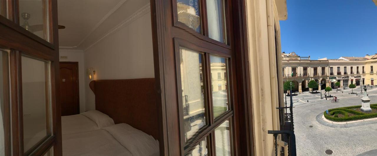 Chambre Double ou Lits Jumeaux avec Balcon - Vue sur Ville